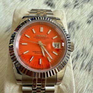 Custom Mod Date Red Seiko Movement
